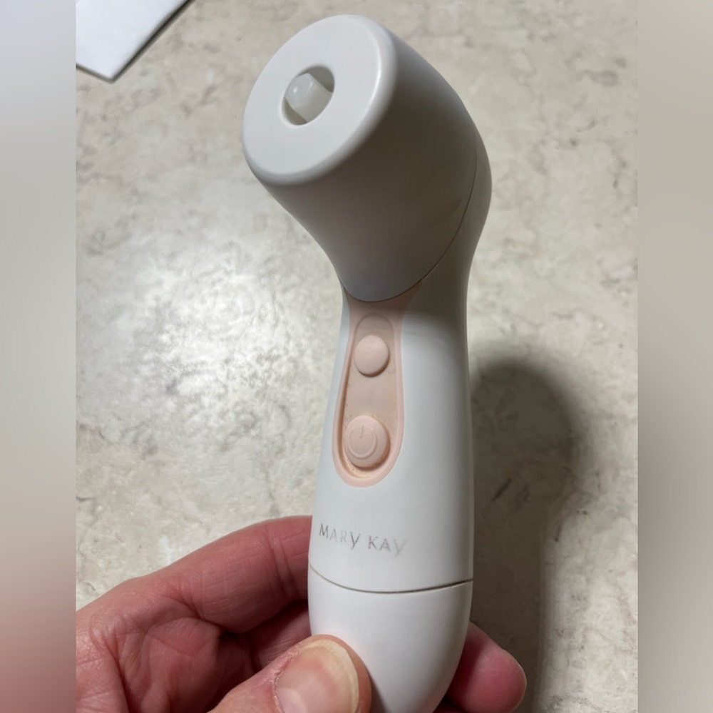 Mary Kay facial cleansing brush handle